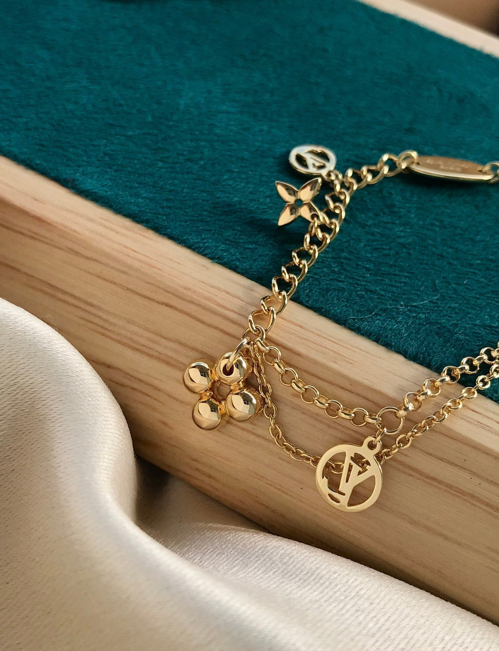 [Imperial] BLOOMING PINK GOLD MOP BRACELET