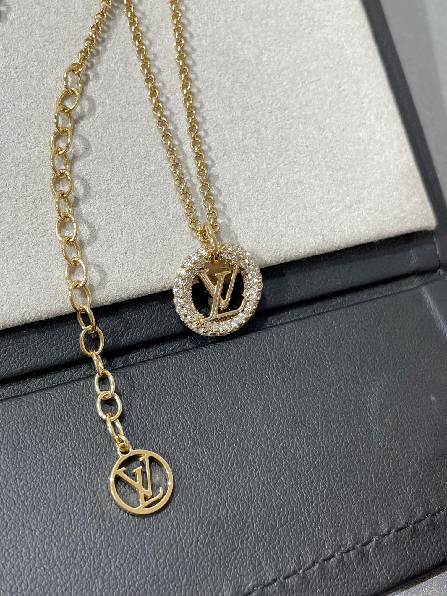[Imperial] BY NIGHT DIAMOND PAVED NECKLACE