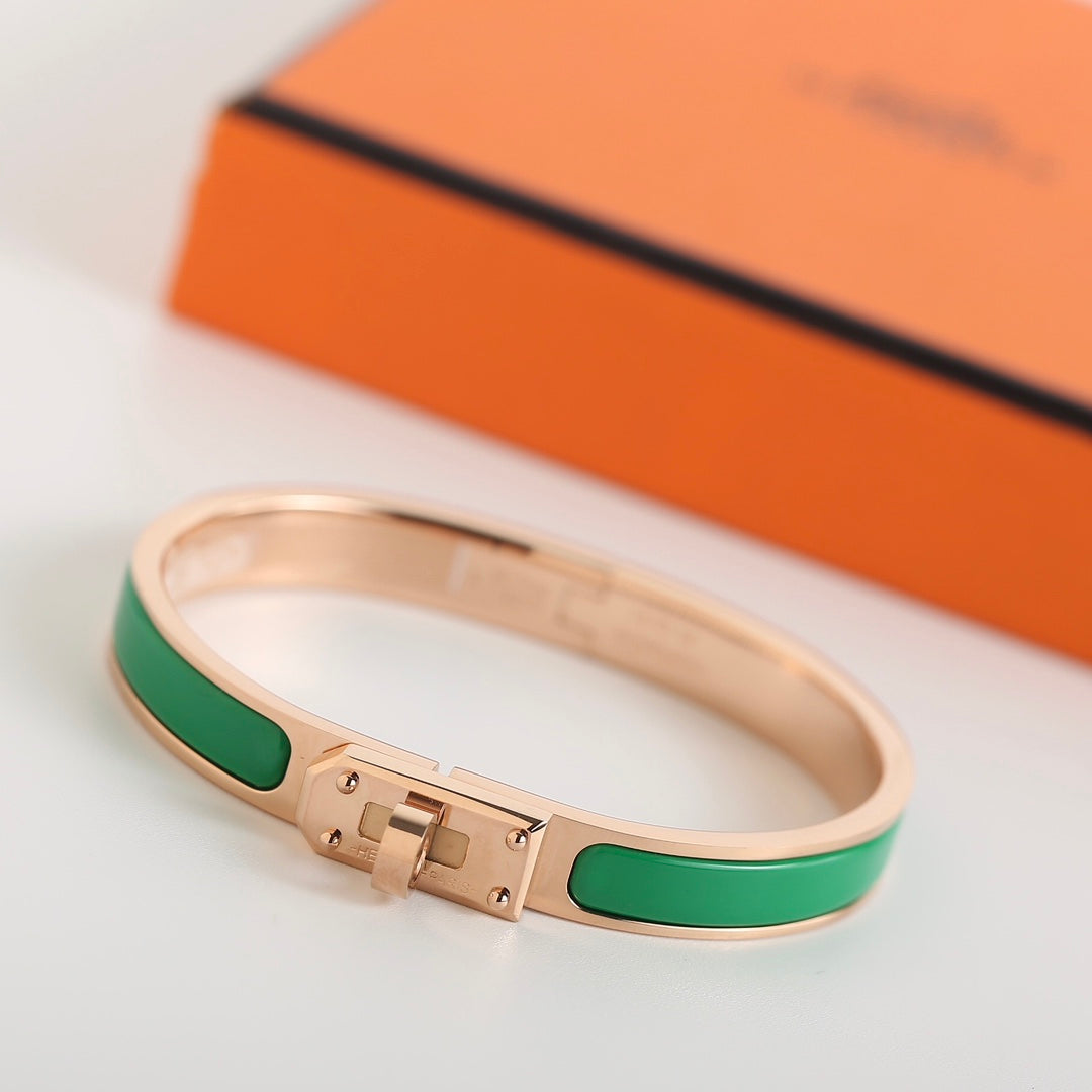 [Imperial] HM KELLY GREEN BRACELET