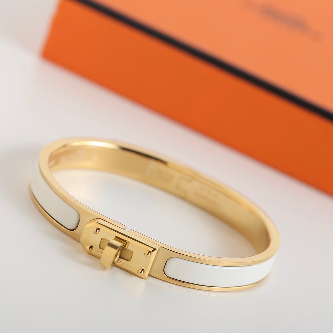 [Imperial] HM KELLY WHITE BRACELET