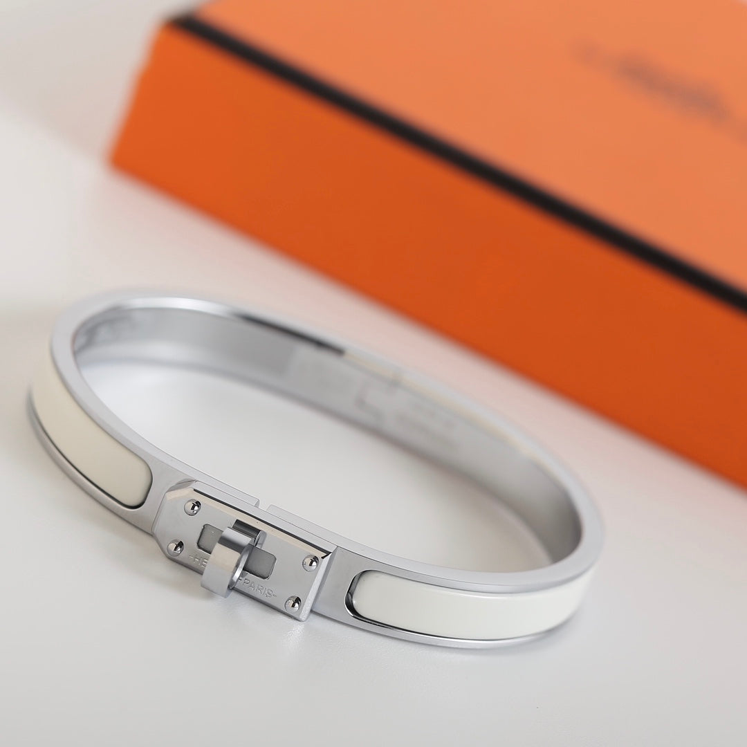 [Imperial] HM KELLY WHITE BRACELET