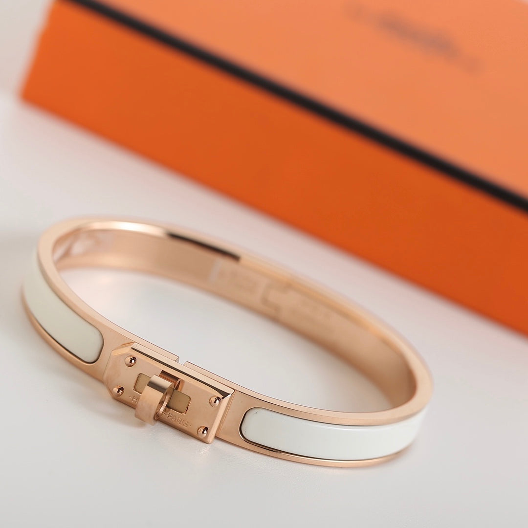 [Imperial] HM KELLY WHITE BRACELET