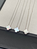 [Imperial] CLOVER MEDIUM SILVER WHITE MOP NECKLACE