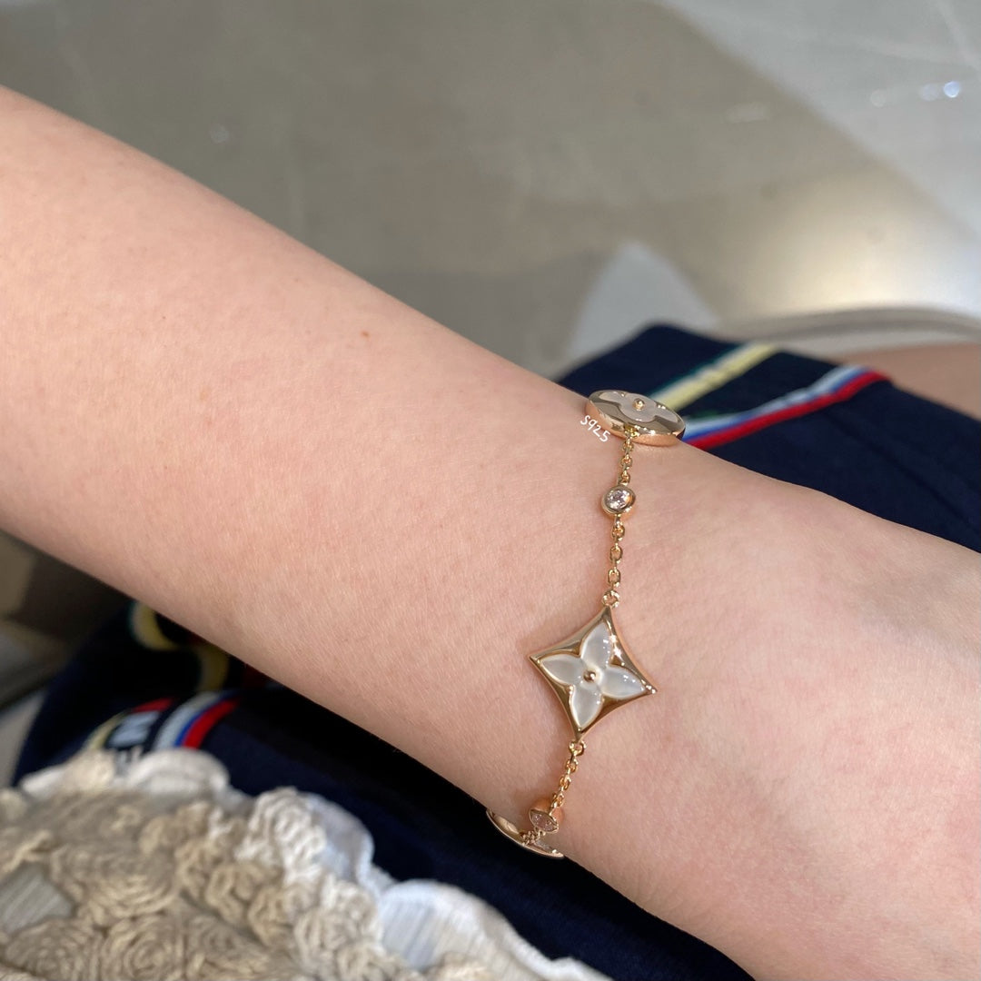 [Imperial] STAR AND SUN 4 MOTIF WHITE MOP PINK GOLD BRACELET