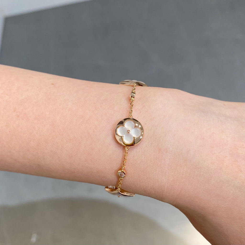 [Imperial] STAR AND SUN 4 MOTIF WHITE MOP PINK GOLD BRACELET