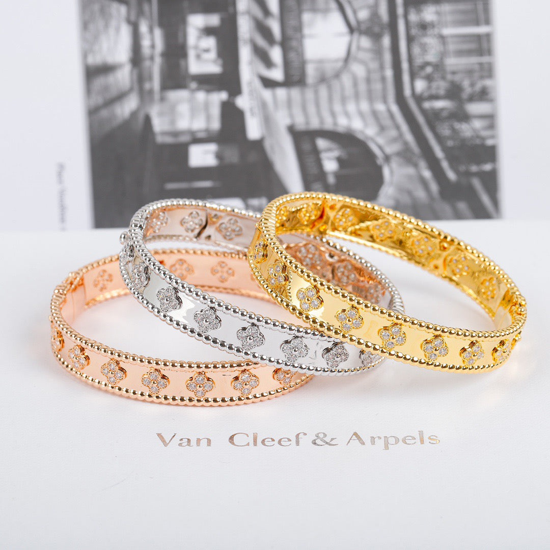 [Imperial] CLOVER BRACELET 8MM DIAMONDS