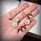 [Imperial] LUCKY LADYBUG WHITE MOP EARRINGS