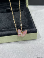 [Imperial] BUTTERFLY PINK MOTHER-OF-PEARL DIAMOND NECKLACE