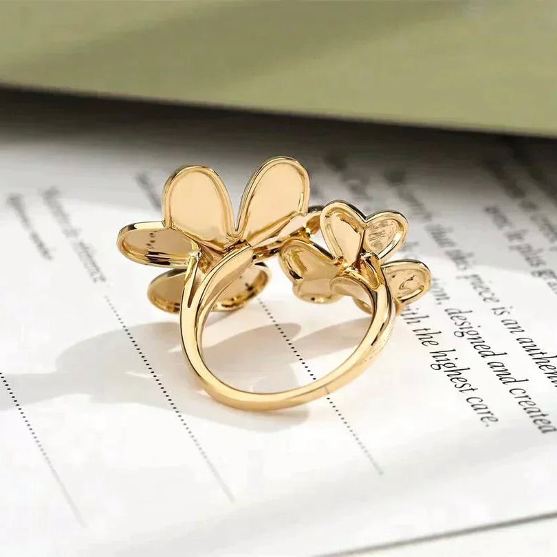 [Imperial] CLOVER COMOS GOLD DIAMOND RING