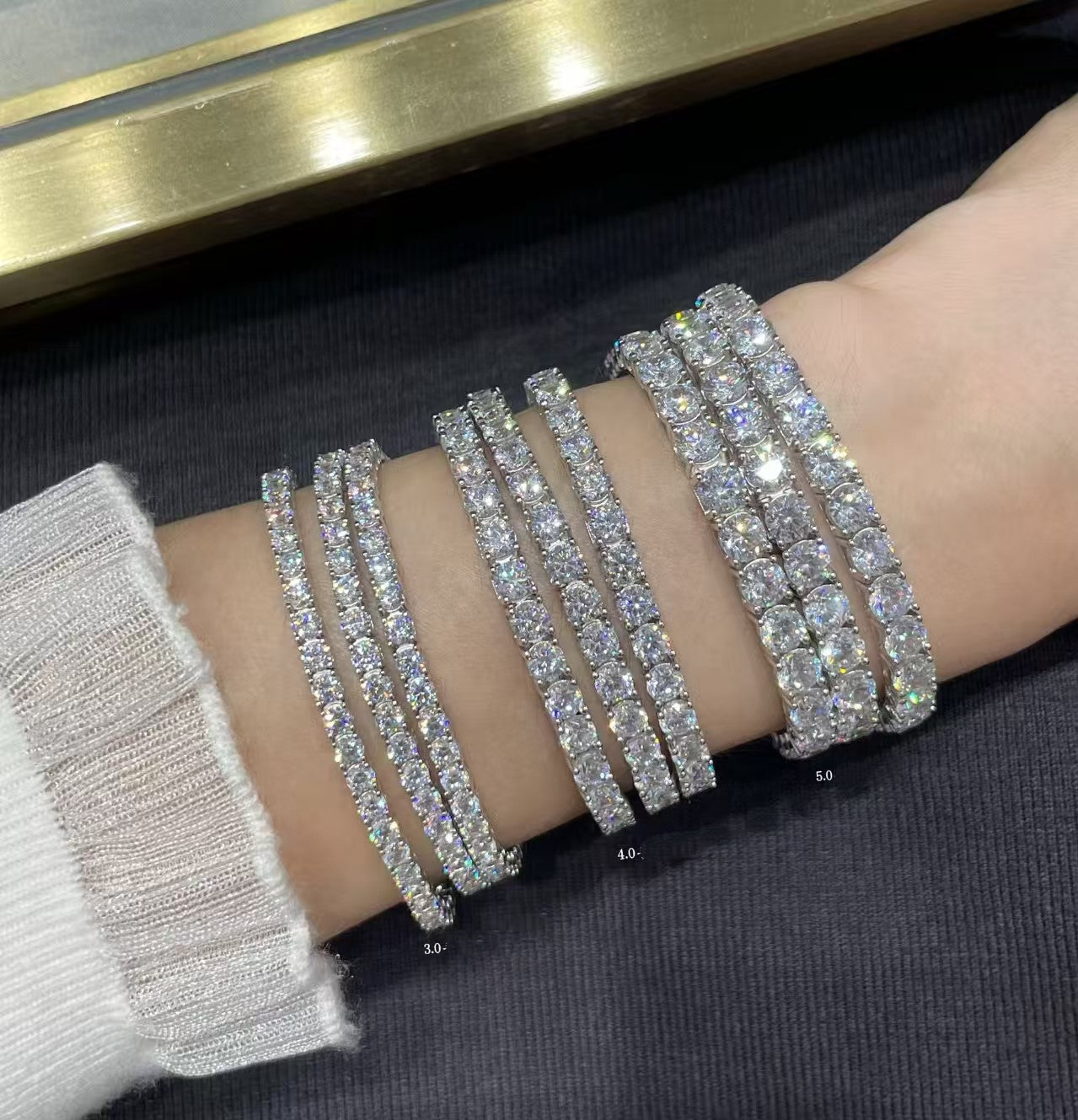 [Imperial]TENNIS BRACELET WITH FULL DIAMOND SETTING