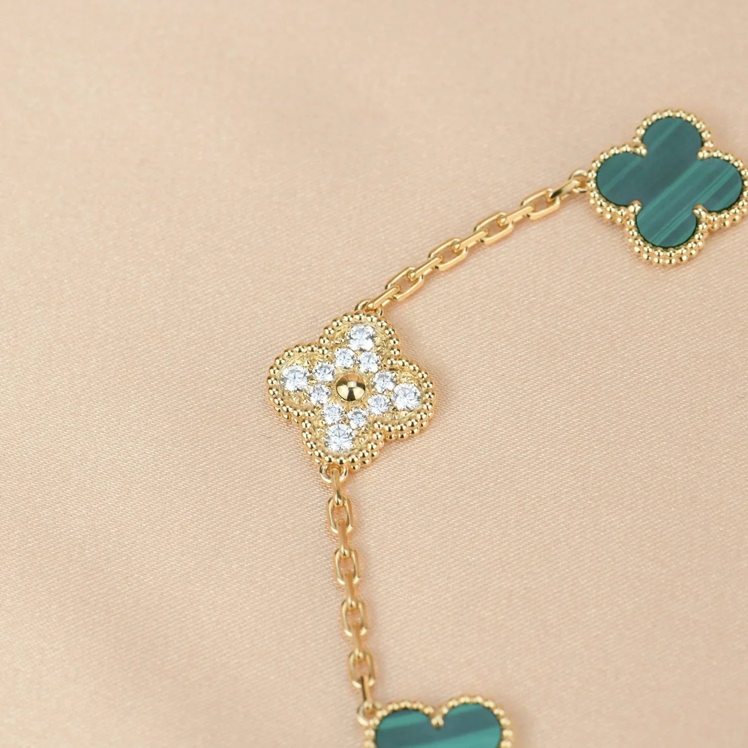 [Imperial]New  CLOVER 5 MOTIF MALACHITE BRACELET COLLECTION
