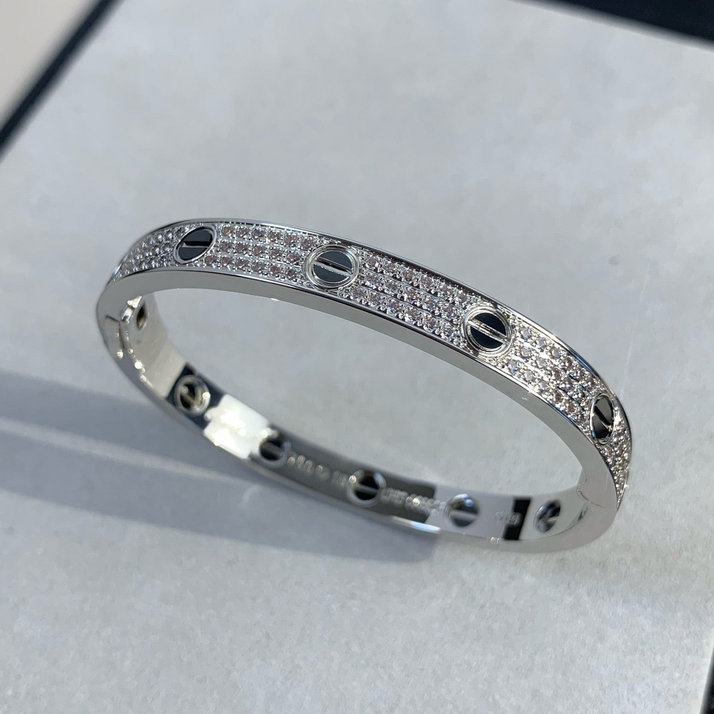 [Imperial] LOVE BRACELET 6.1MM DIAMOND-PAVED CERAMIC