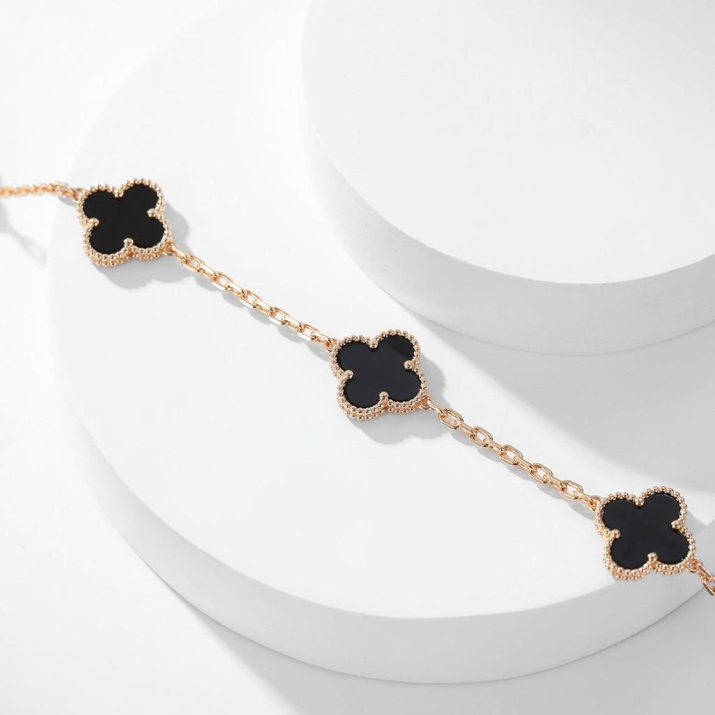 [Imperial] CLOVER 10 MOTIFS ONYX NECKLACE
