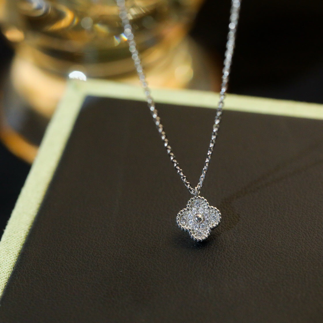 [Imperial] CLOVER MINI 9.5MM PENDANT DIAMOND NECKLACE