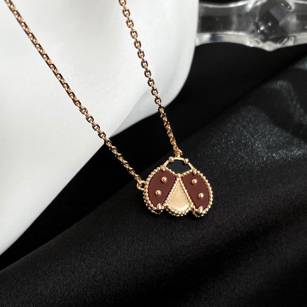 [Imperial] LUCKY  CARNELIANS LADYBUG NECKLACE