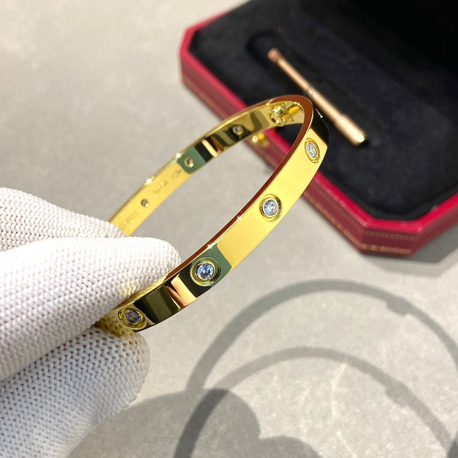[Imperial] LOVE BRACELET 6.1MM 10 DIAMONDS