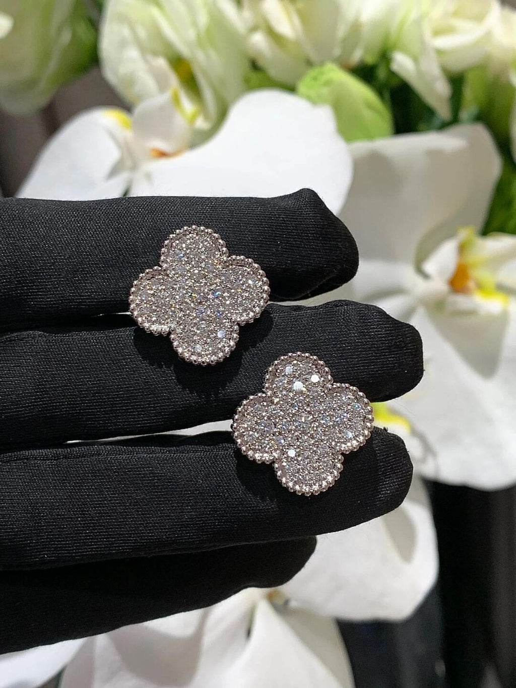 [Imperial] CLOVER 20MM MOTIFS DIAMOND STUD EARRINGS SILVER