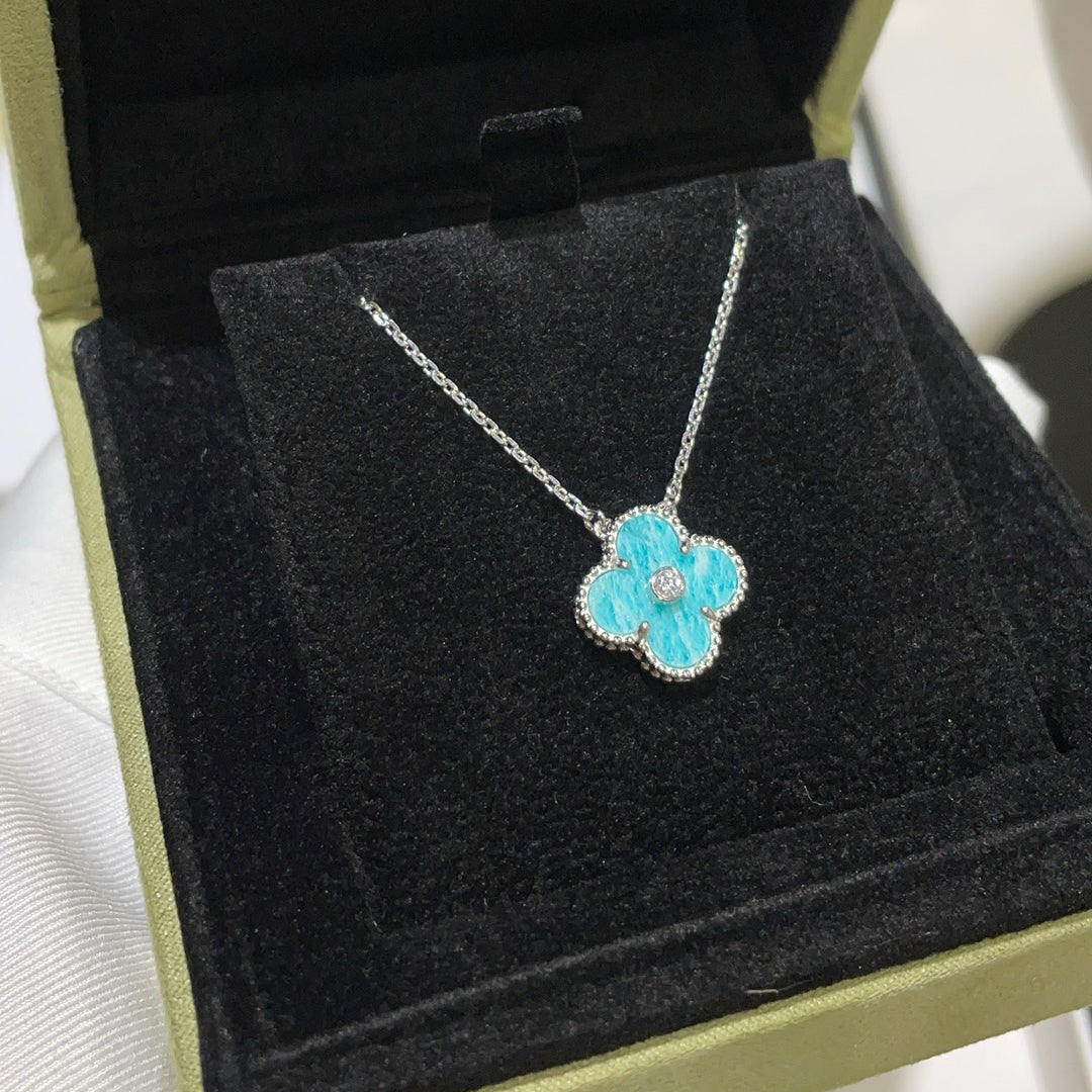 [Imperial] CLOVER 15MM DIAMOND SVRES PORCELAIN  NECKLACE SILVER