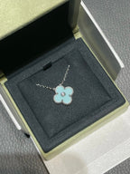 [Imperial] CLOVER 1 DIAMOND LIGHT BLUE SILVER NECKLACE