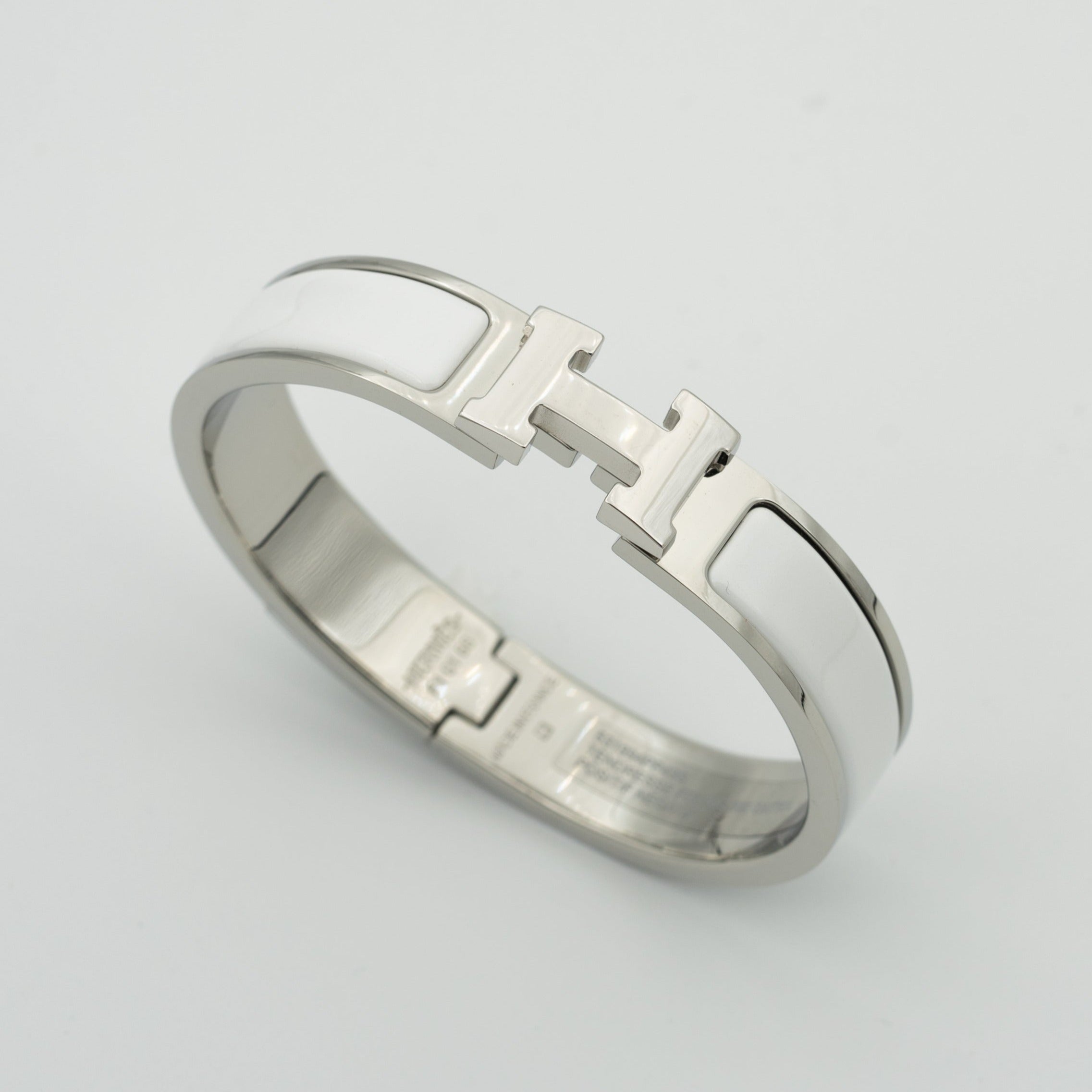 [Imperial] H WHITE BRACELET