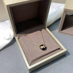 [Imperial] JEUX DE ROSE GOLD DIAMOND NECKLACE