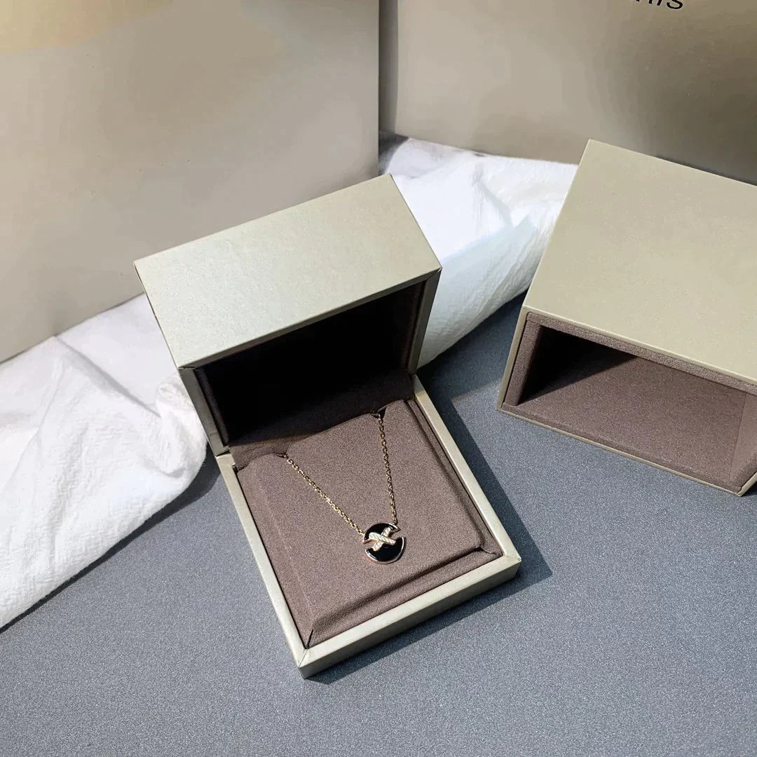[Imperial] JEUX DE ROSE GOLD DIAMOND NECKLACE