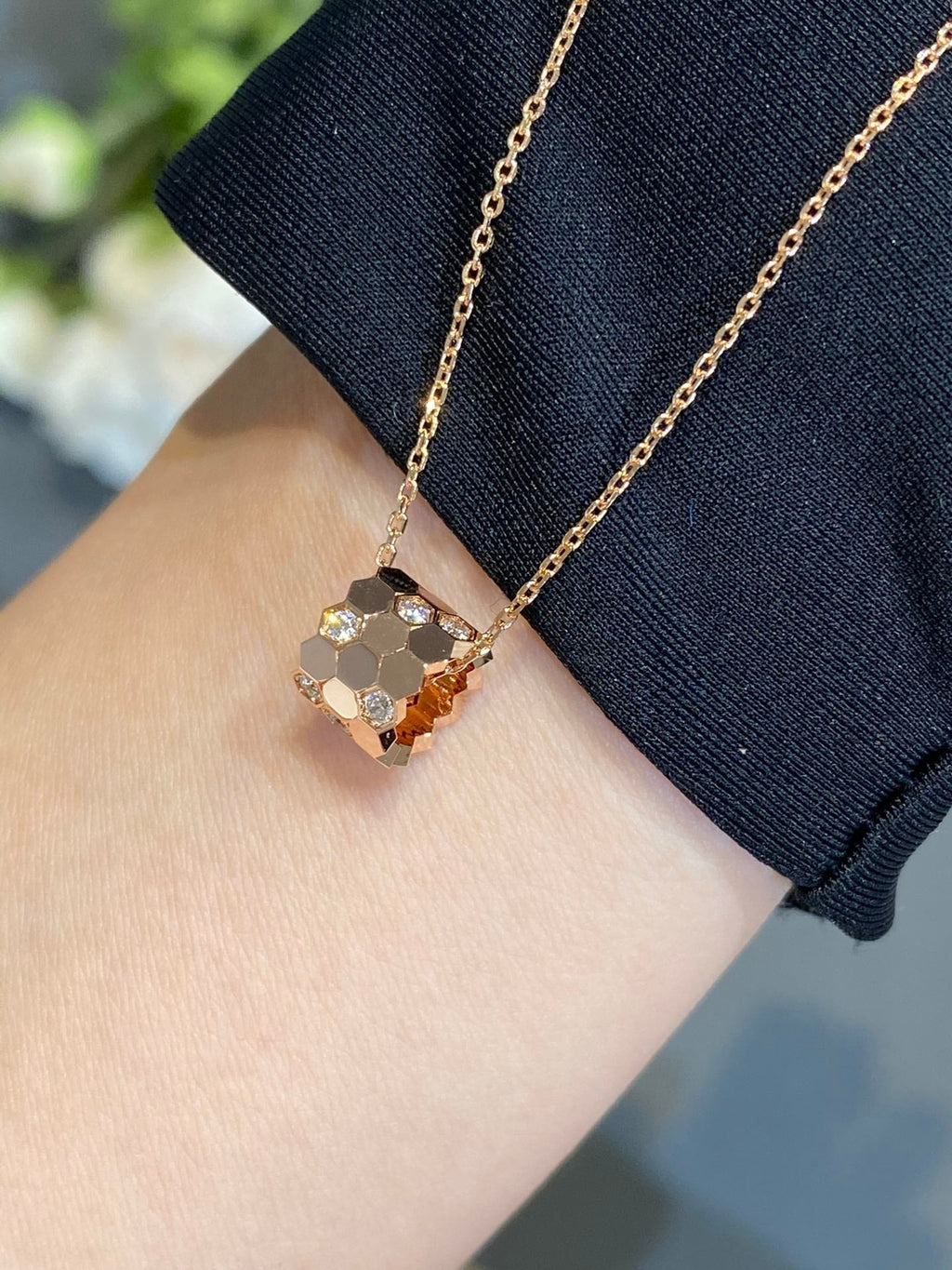 [Imperial] BEE LOVE DIAMOND NECKLACE