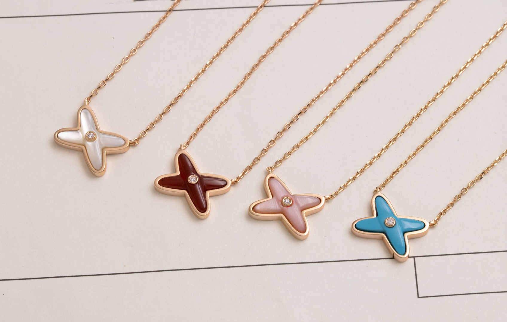 [Imperial] JEUX DE NECKLACE 1 DIAMOND