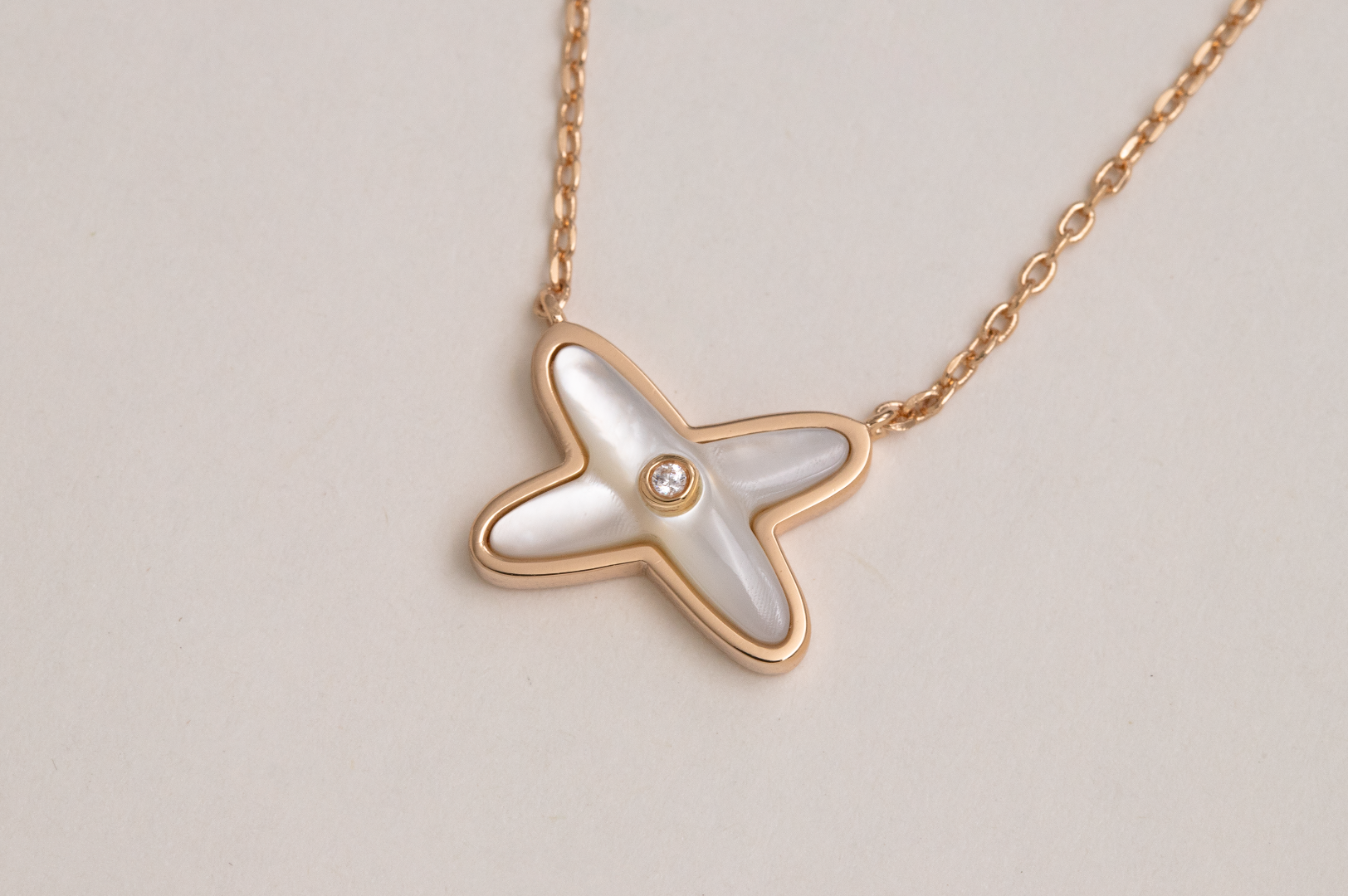 [Imperial] JEUX DE NECKLACE 1 DIAMOND