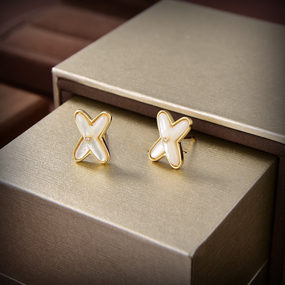 [Imperial] JEUX DE WHITE MOP GOLD DIAMOND EARRINGS