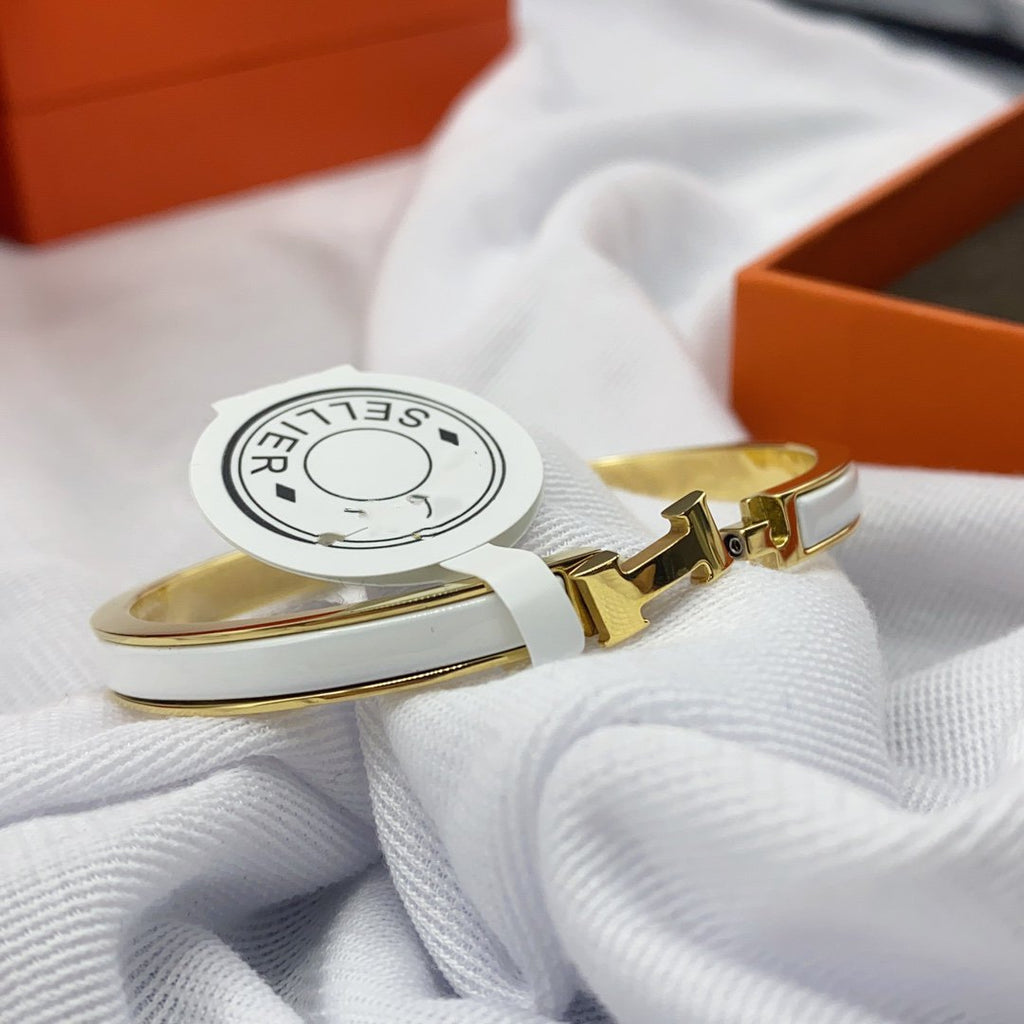 [Imperial] CLASSIC HM CLIC WHITE 8MM ENAMEL BRACELET
