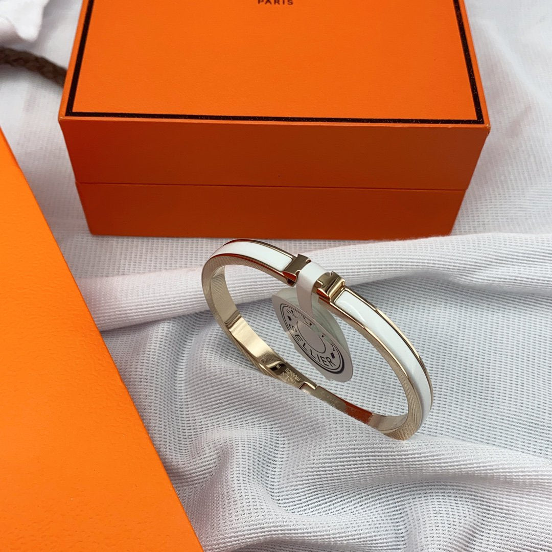 [Imperial] CLASSIC HM CLIC WHITE 8MM ENAMEL BRACELET