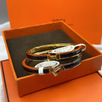 [Imperial] CLASSIC HM CLIC BLACK 8MM ENAMEL BRACELET