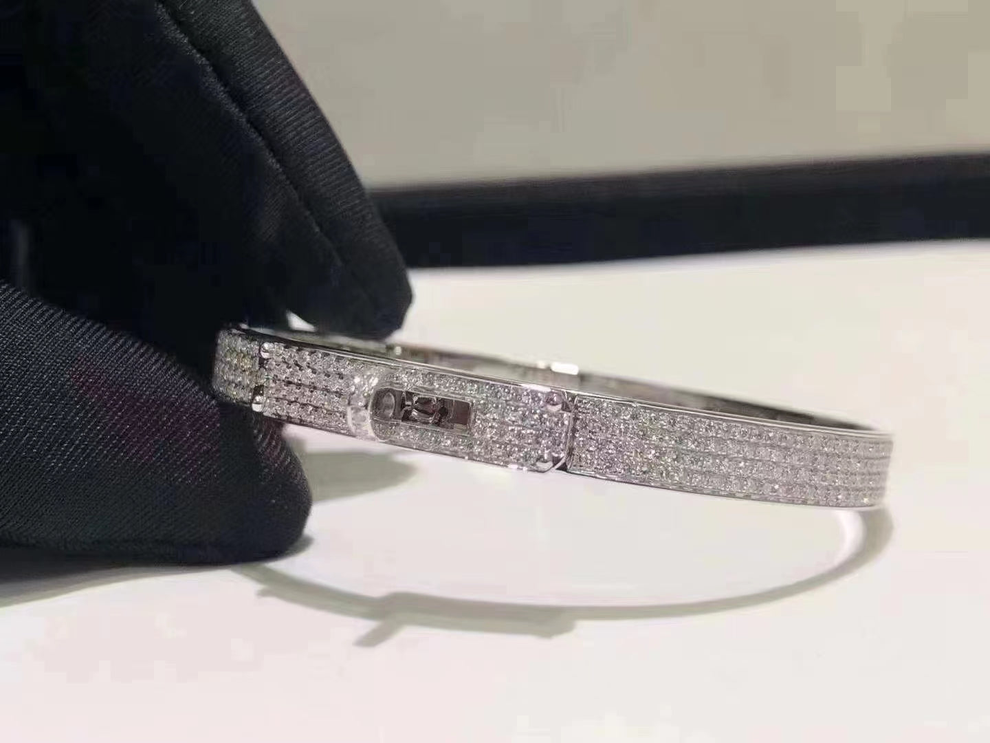 [Imperial] HM KELLY BRACELET IN SILVER AND FULL PAVE DIAMOND