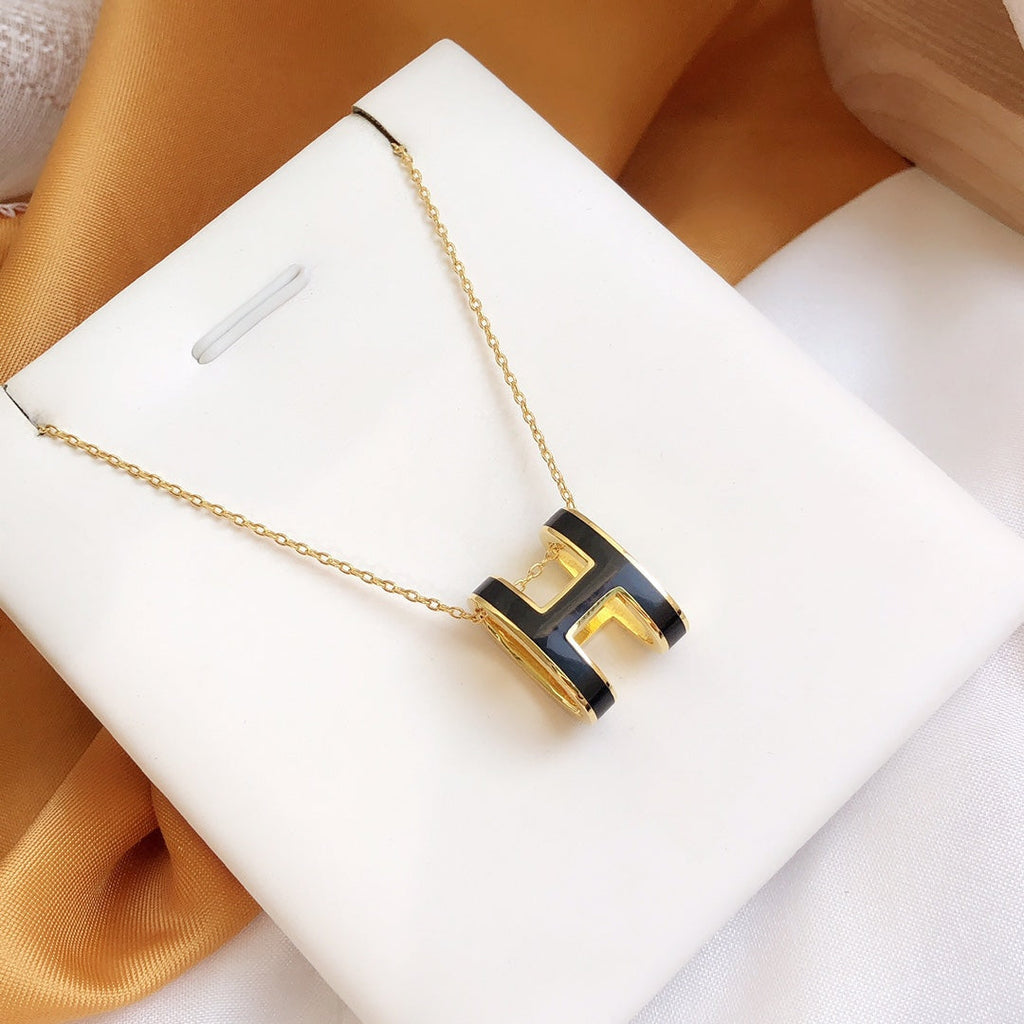[Imperial] HM CLIC BLACK ENAMEL GOLD NECKLACE
