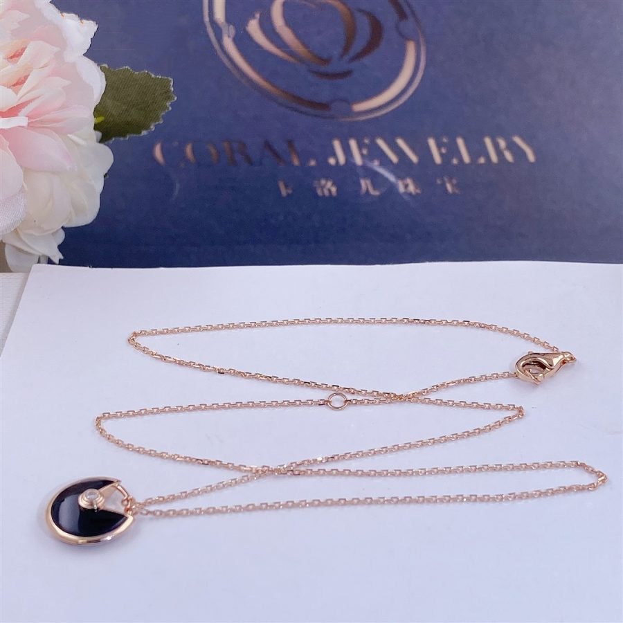 [Imperial] AMULETTE ROSE GOLD ONYX NECKLACE