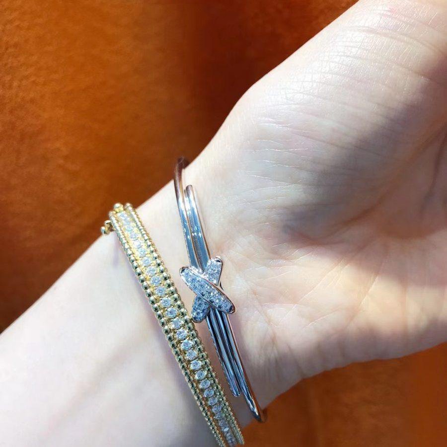 [Imperial] JEUX DE BRACELET SILVER DIAMONDS