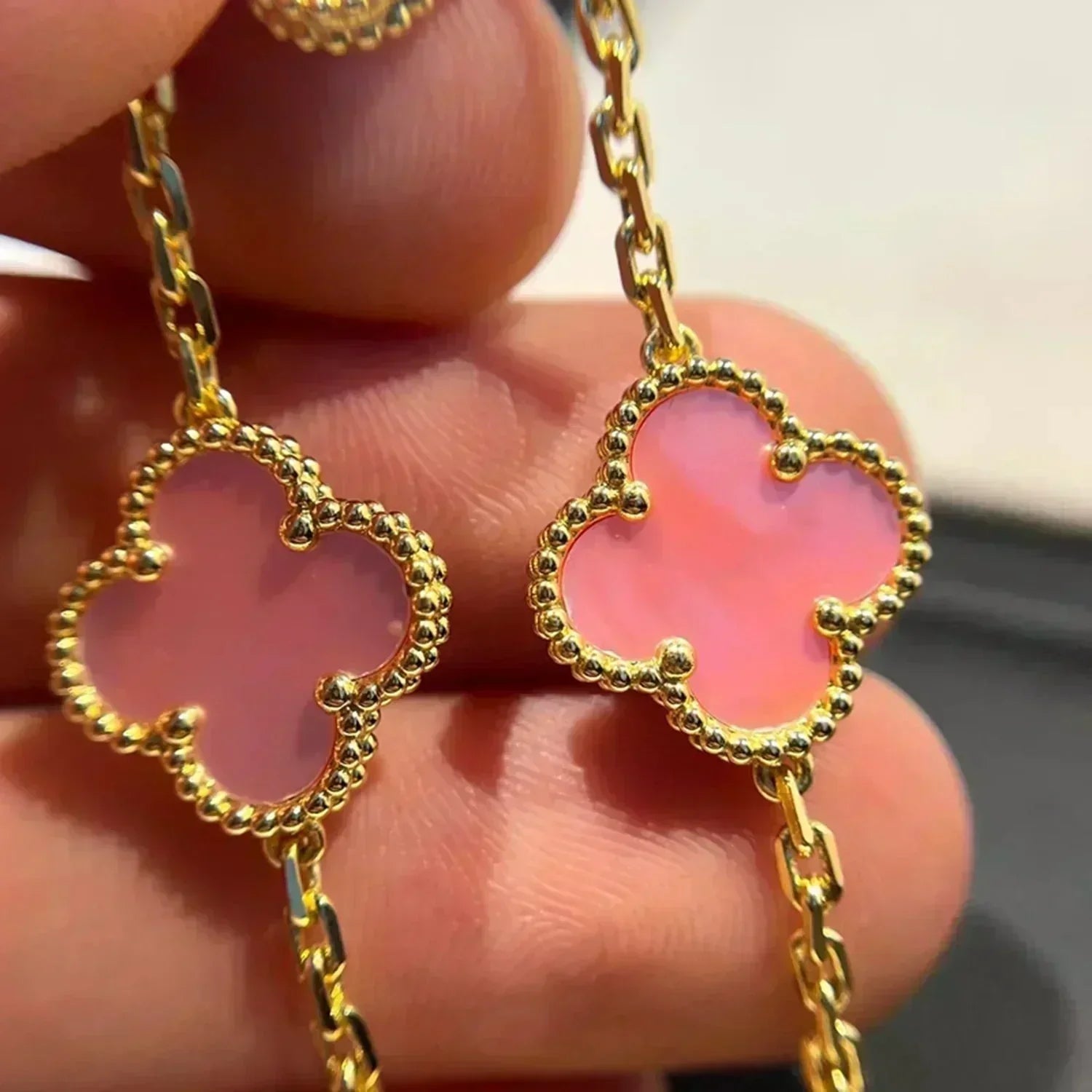 [Imperial]New  CLOVER 5 MOTIFS  PINK MOP BRACELET COLLECTION