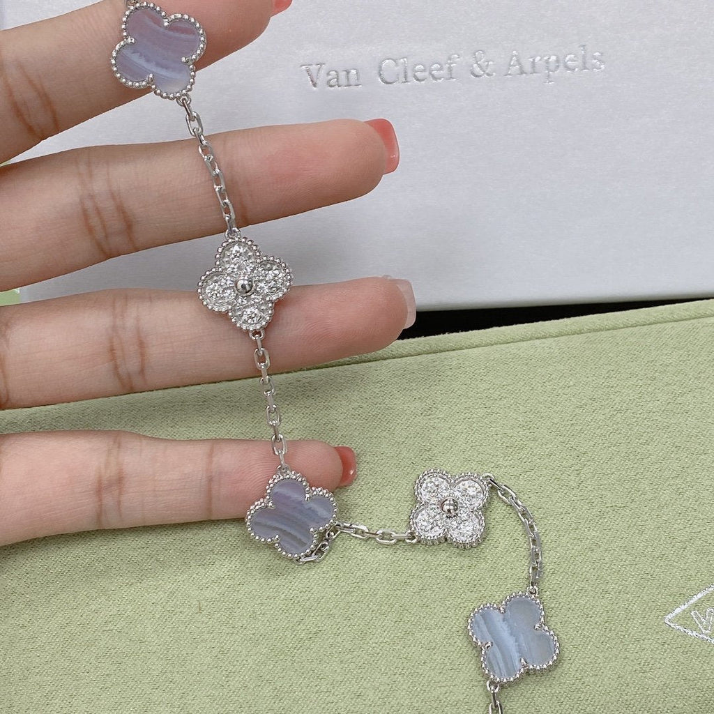 [Imperial]New  CLOVER 5 MOTIF PURPLE CHALCEDONY BRACELET COLLECTION