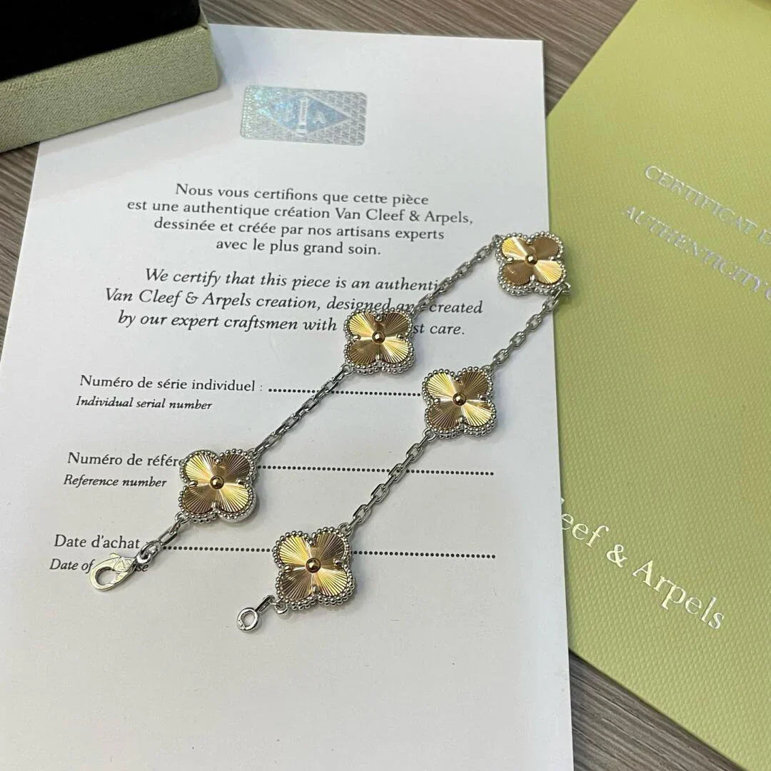 [Imperial]New  CLOVER 5 MOTIF LASER BRACELET COLLECTION