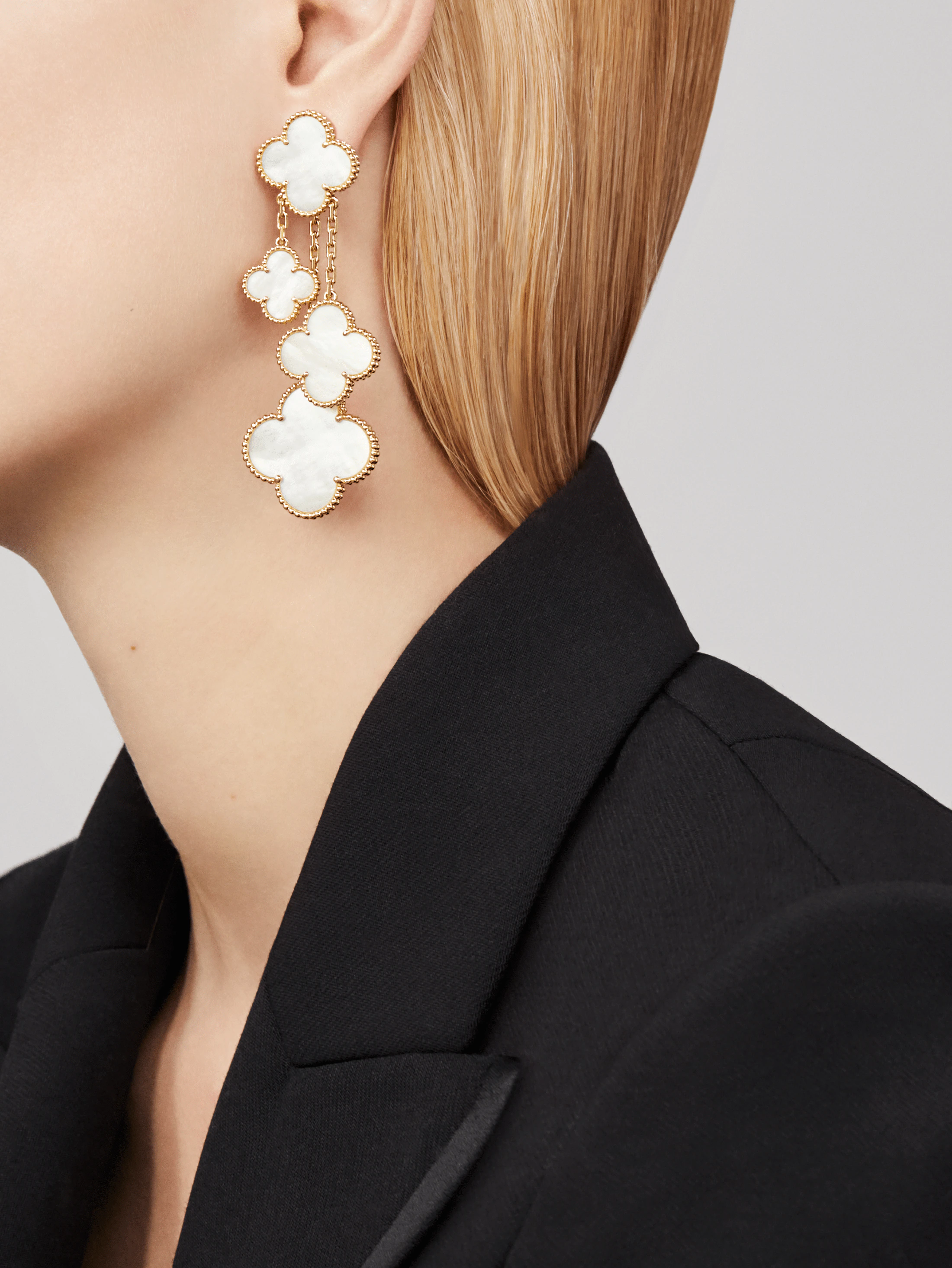 [Imperial] CLOVER EARRINGS WHITE MOP 4 MOTIFS GOLD