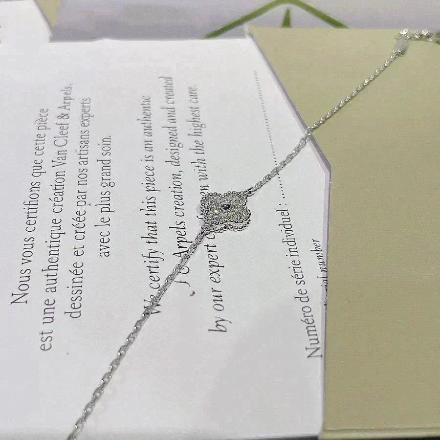 [Imperial] CLOVER  SINGLE FLOWER BRACELET SILVER
