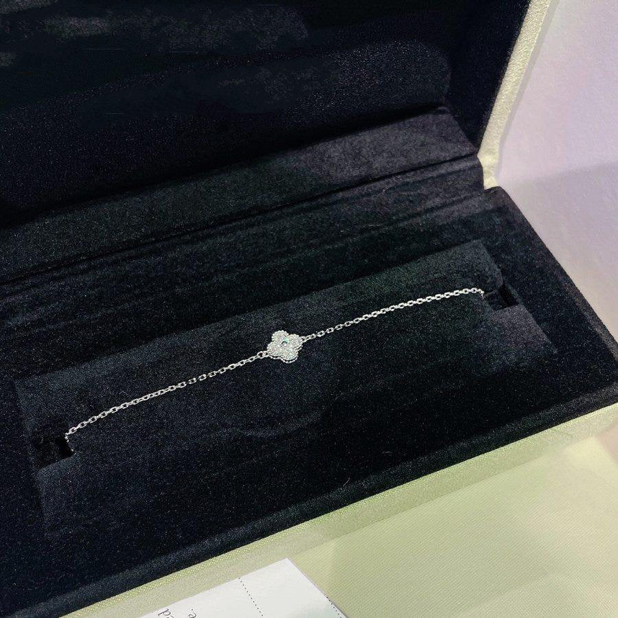 [Imperial] CLOVER  SINGLE FLOWER BRACELET SILVER