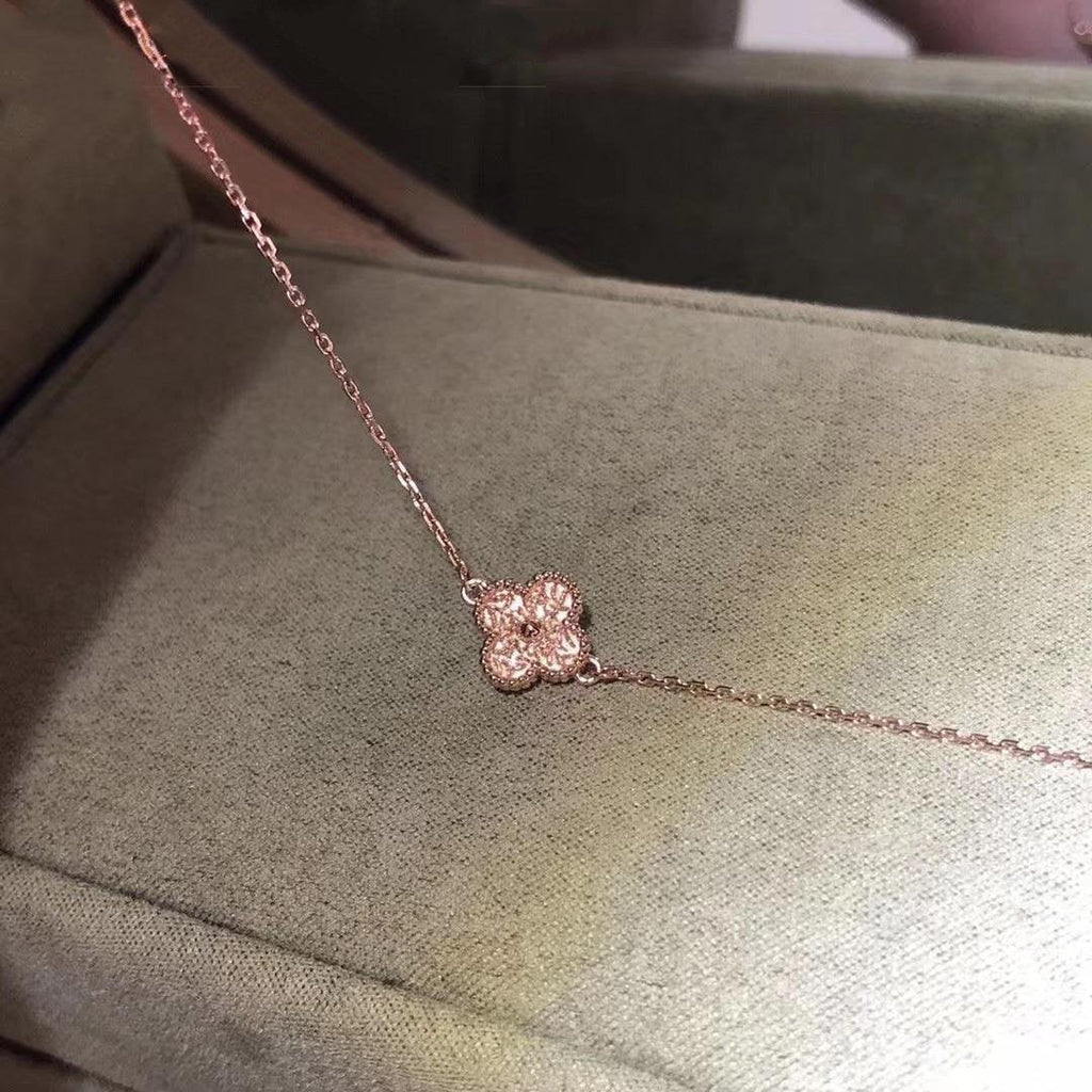 [Imperial] CLOVER SINGLE FLOWER BRACELET