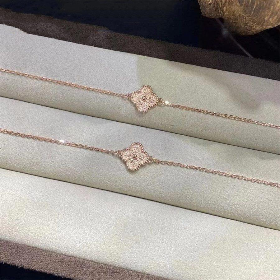 [Imperial] CLOVER SINGLE FLOWER BRACELET