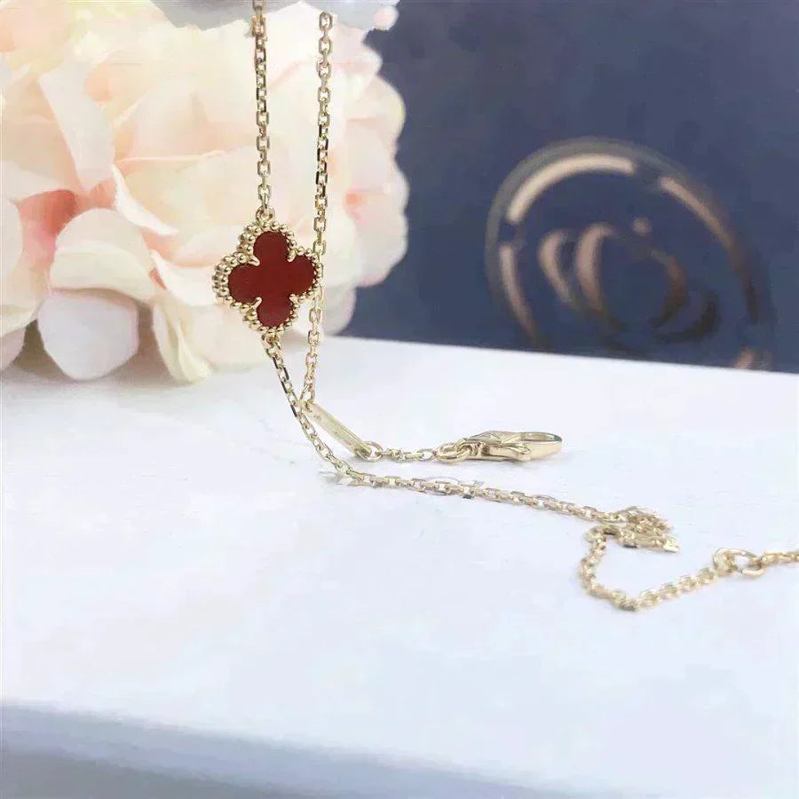 [Imperial] CLOVER  CARNELIAN SINGLE FLOWER BRACELET