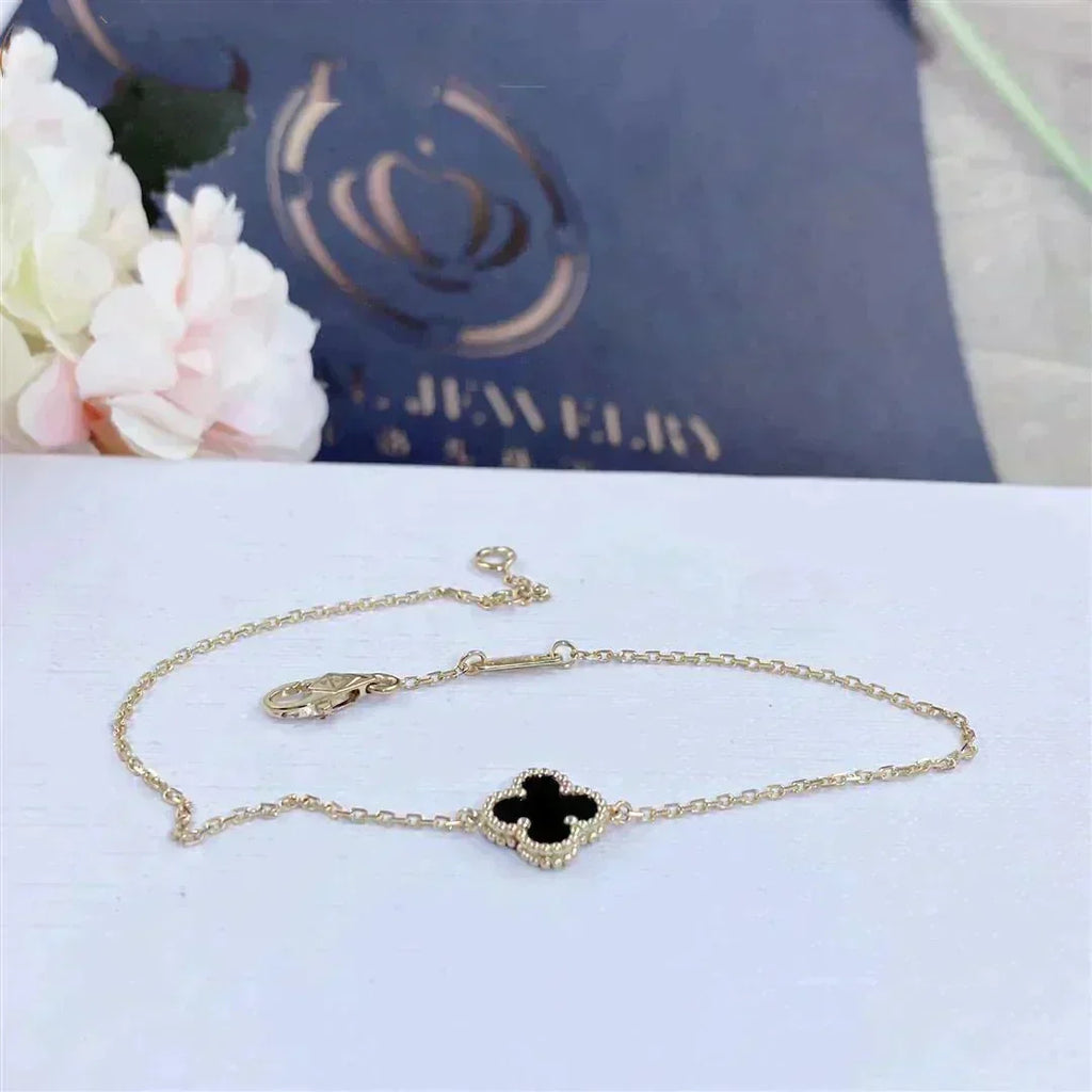 [Imperial] CLOVER ONYX SINGLE FLOWER BRACELET