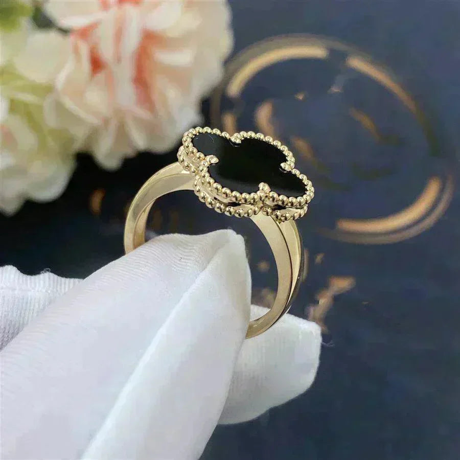[Imperial] CLOVER ONYX RING