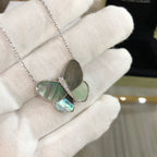 [Imperial] LARGE BUTTERFLY SILVER PENDANT DIAMOND NECKLACE