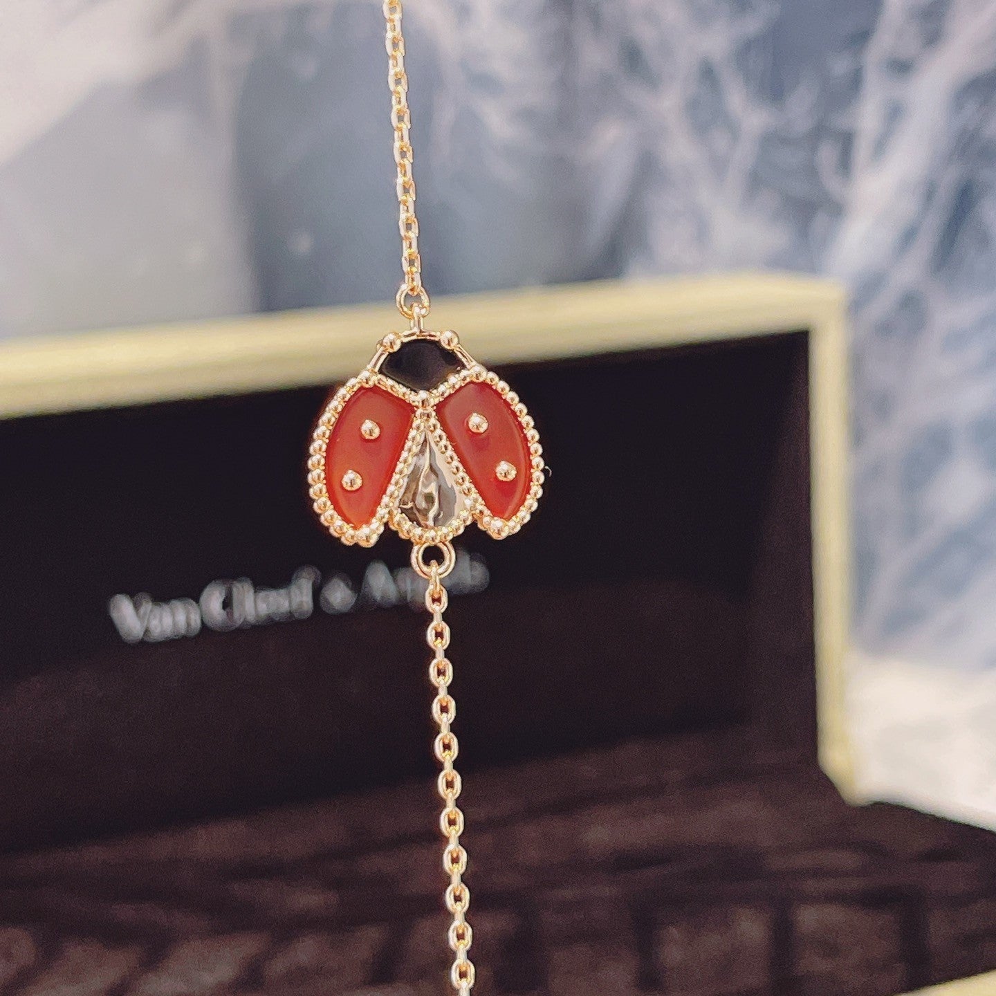 [Imperial] LUCKY SPRING 1 MOTIF PINK GOLD BRACELET